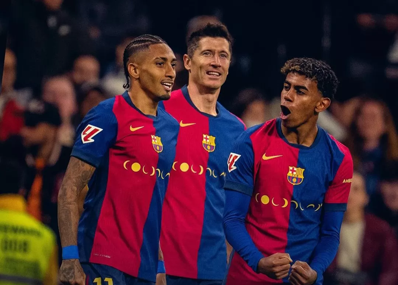 Hàng công của Barcelona là quá mạnh tại thời điểm này