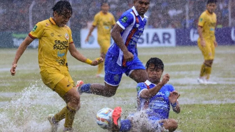 Soi Kèo Bóng Đá - Semen Padang vs PSBS Biak 11/09/2025 Semen Padang sẽ tận dụng tốt lợi thế sân nhà của mình